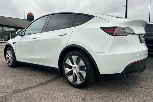 2021 Tesla Model Y Long Range Dual Motor All-Wheel Drive