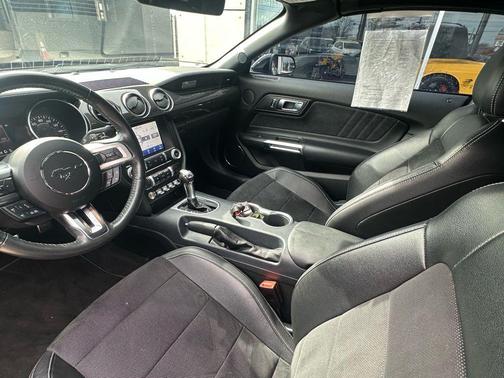 2021 Ford Mustang GT Premium