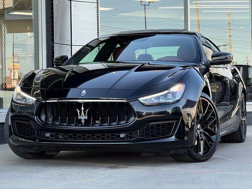 2019 Maserati Ghibli Base