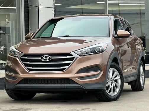 2016 Hyundai TUCSON SE