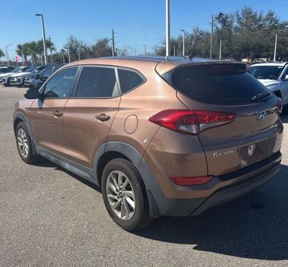 2016 Hyundai TUCSON SE