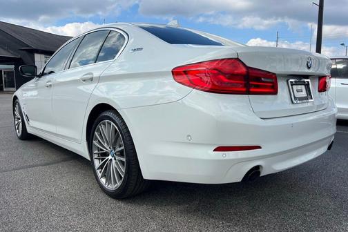 2019 BMW 530e iPerformance