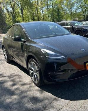 2023 Tesla Model Y Long Range Dual Motor All-Wheel Drive