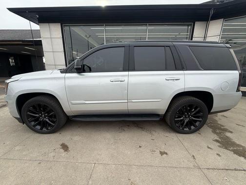 2020 Cadillac Escalade Luxury