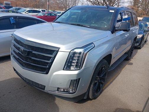 2020 Cadillac Escalade Luxury