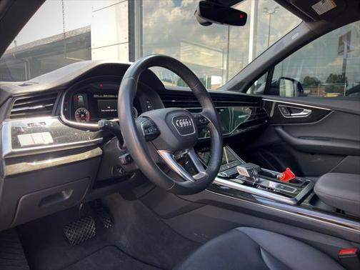 2021 Audi Q7 55 Premium Plus