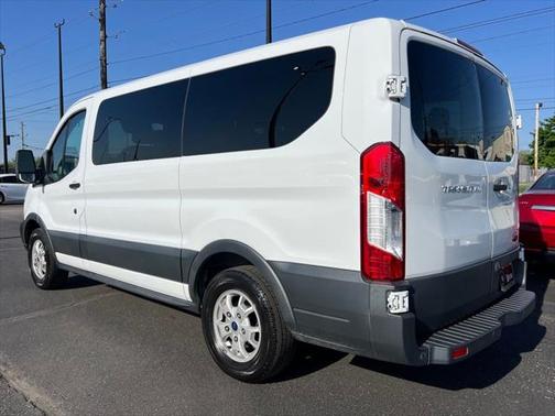 2016 Ford Transit-150 XLT