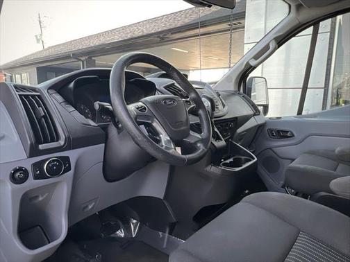 2016 Ford Transit-150 XLT