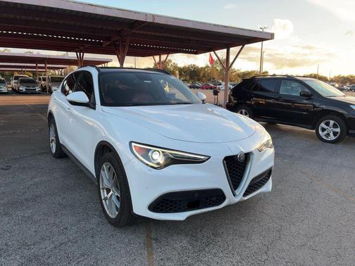 2019 Alfa Romeo Stelvio Ti Sport