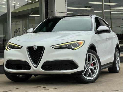 2019 Alfa Romeo Stelvio Ti Sport