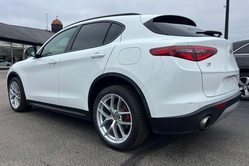 2019 Alfa Romeo Stelvio Ti Sport