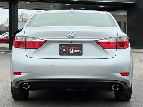 2015 Lexus ES 350 Crafted Line