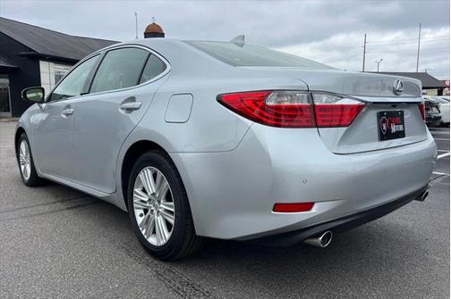 2015 Lexus ES 350 Crafted Line