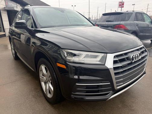 2018 Audi Q5 2.0T Tech Premium