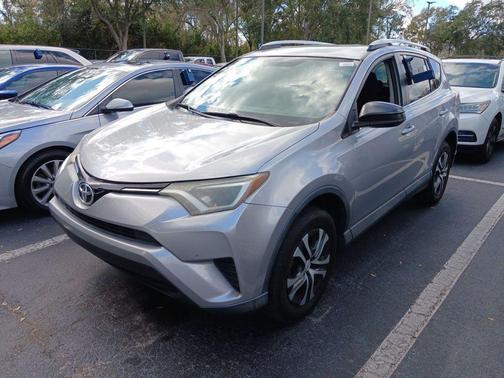 2016 Toyota RAV4 LE