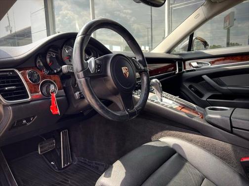2014 Porsche Panamera 4