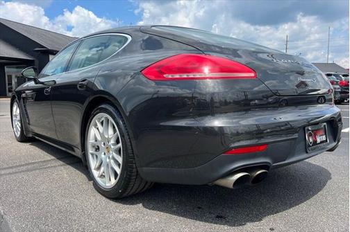 2014 Porsche Panamera 4