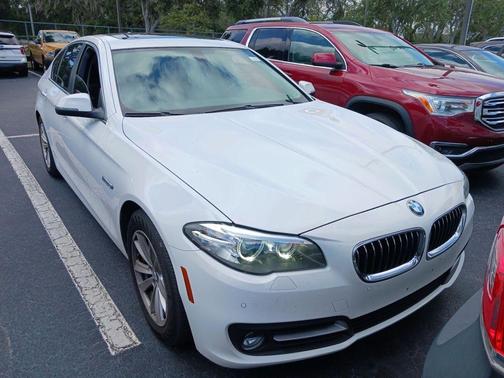 2016 BMW 528 528i