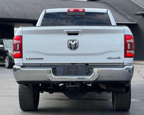 2020 RAM 2500 Laramie Crew Cab 4X4 6'4' Box