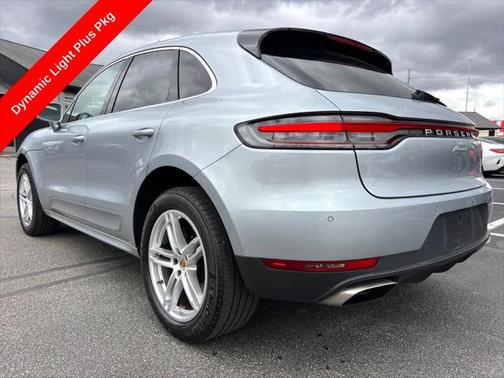 2021 Porsche Macan Base