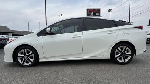 2016 Toyota Prius Three