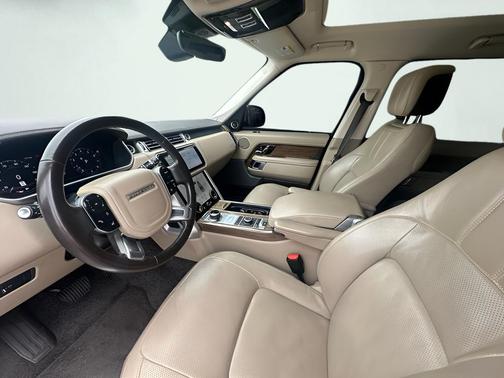 White 2018 Land Rover Range Rover 3.0L Supercharged HSE