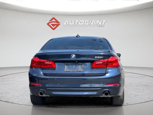 Imperial Blue Metallic 2017 BMW 530 530i