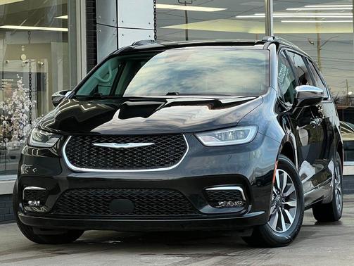 2021 Chrysler Pacifica Hybrid Limited