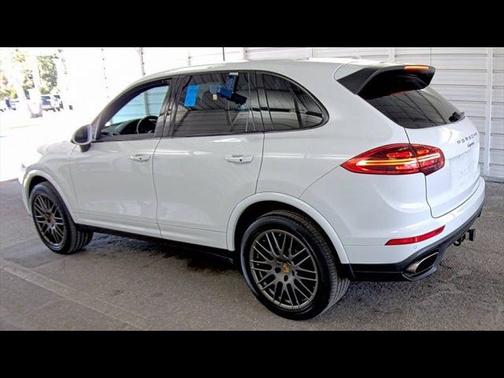 2018 Porsche Cayenne Base