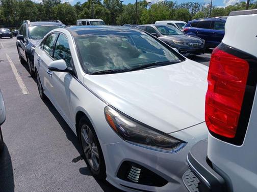 Quartz White Pearl 2018 Hyundai SONATA Limited