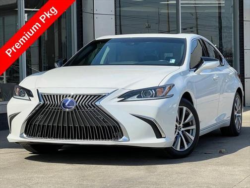 2020 Lexus ES 300h Base
