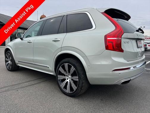 2021 Volvo XC90 T6 Inscription