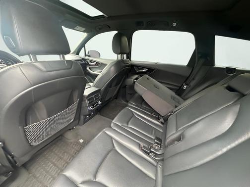 2019 Audi Q7 55 Prestige