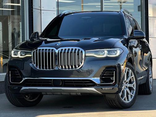 2020 BMW X7 xDrive50i