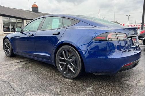 2022 Tesla Model S Base