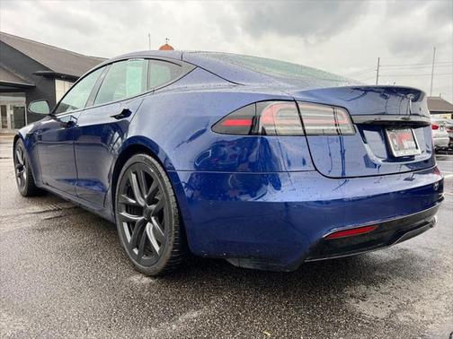 2022 Tesla Model S Base