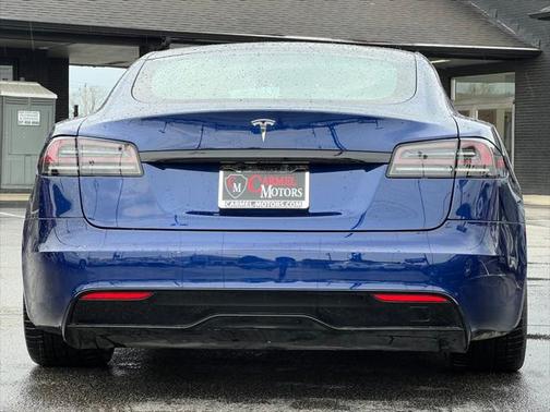 2022 Tesla Model S Base