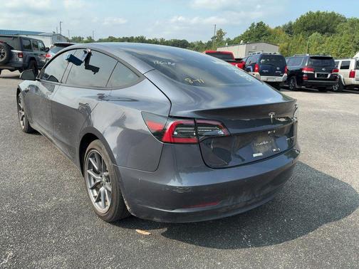 2022 Tesla Model 3 Long Range