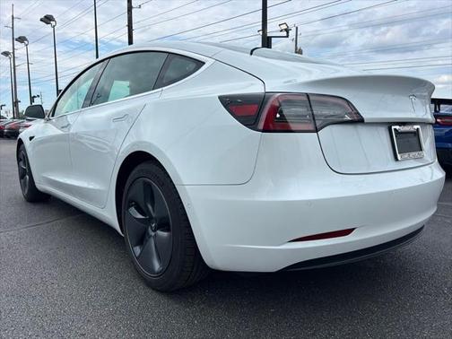 2020 Tesla Model 3 Standard Range Plus