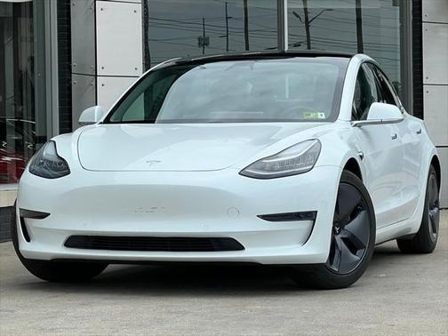 2020 Tesla Model 3 Standard Range Plus