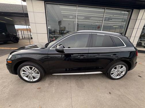 2019 Audi Q5 2.0T Prestige