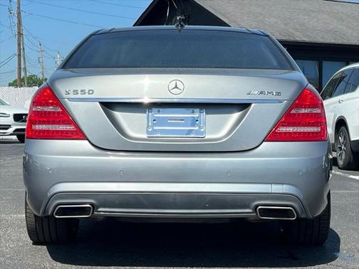 2010 Mercedes-Benz S-Class S 550