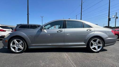 2010 Mercedes-Benz S-Class S 550