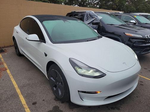 2022 Tesla Model 3 Long Range
