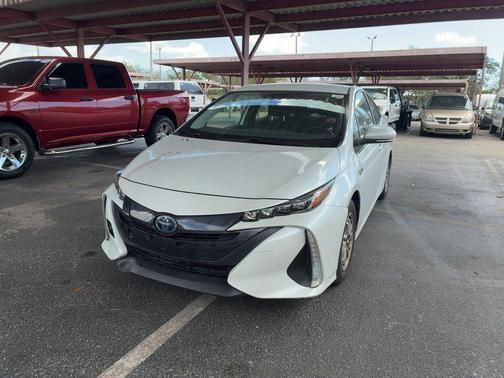 2021 Toyota Prius Prime LE