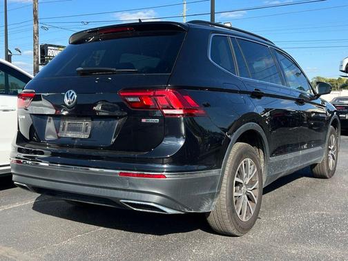 2020 Volkswagen Tiguan 2.0T SE 4MOTION