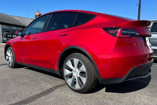 2021 Tesla Model Y Long Range Dual Motor All-Wheel Drive