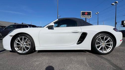 2017 Porsche 718 Boxster Base