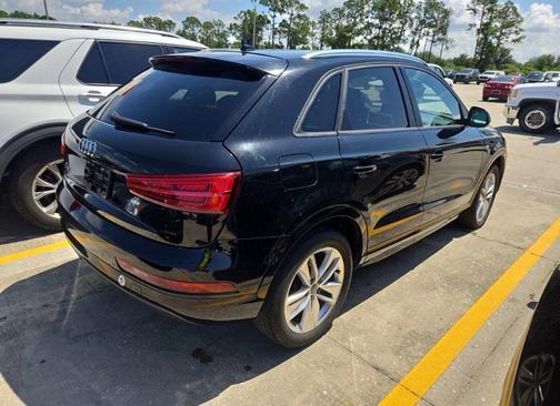 Brilliant Black 2018 Audi Q3 2.0T Premium