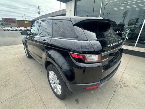 Black 2019 Land Rover Range Rover Evoque SE